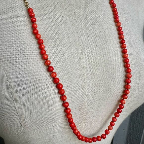 Orange gold tone beaded long necklace - Picture 2 of 5